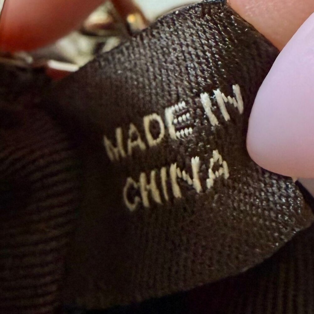 Coach Brown Mini Signature Kisslock Keychain Key Ring Coin Purse - Picture 4 of 4